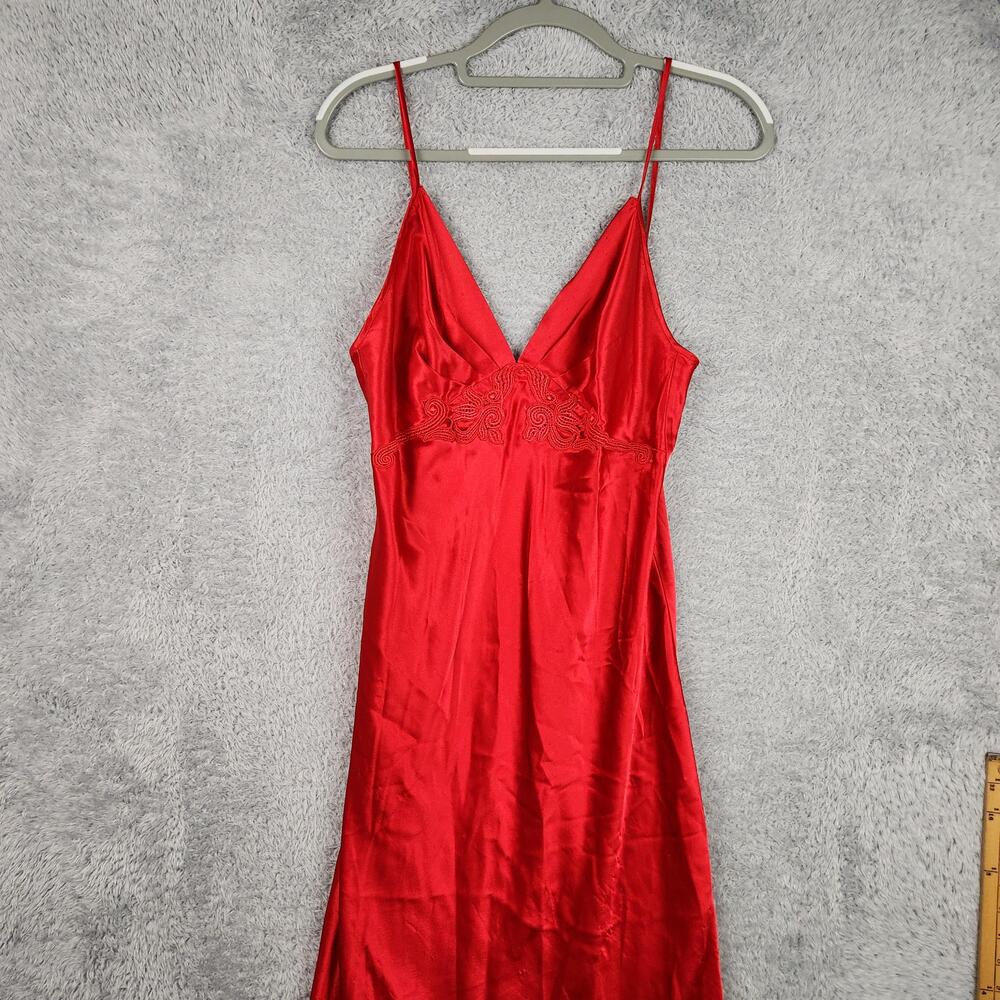 Vintage LA Intimates Gown Womens Medium Red Satin Chemise Embroidered Romantic